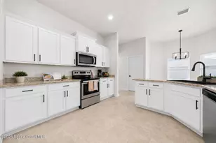 347 Mott St SW, Palm Bay, FL 32908 - Photo 9