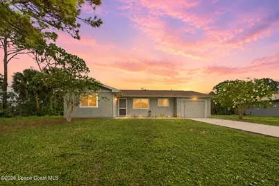 467 Grenadier Avenue NW, Palm Bay, FL 32907 - Photo 5