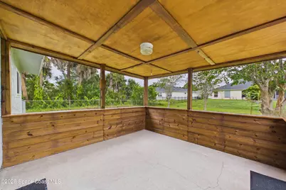 467 Grenadier Avenue NW, Palm Bay, FL 32907 - Photo 27
