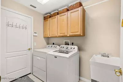 1486 Grand Isle Boulevard, Melbourne, FL 32940 - Photo 31