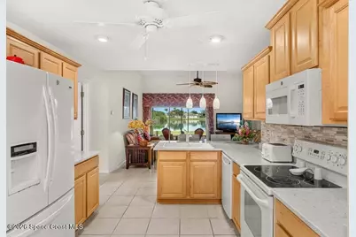 1486 Grand Isle Boulevard, Melbourne, FL 32940 - Photo 15
