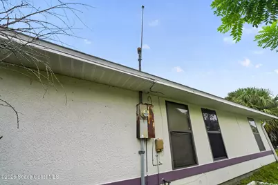 1306 Camas Avenue NW, Palm Bay, FL 32907 - Photo 5