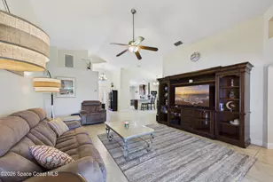 4991 Erin Ln, Melbourne, FL 32940 - Photo 7