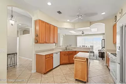4452 Bowmore Place, Melbourne, FL 32940 - Photo 9