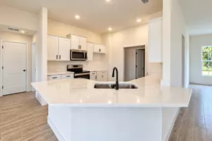 2940 Flanders Ave SE, Palm Bay, FL 32909 - Photo 7