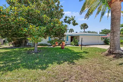 575 Glenwood Avenue, Satellite Beach, FL 32937 - Photo 9