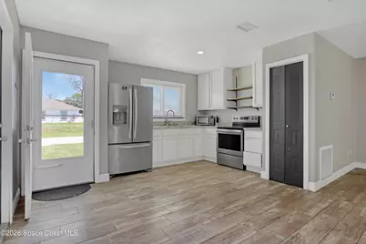 1012 Quail Street SE, Palm Bay, FL 32909 - Photo 9