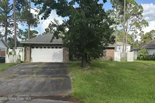2456 Coachman Dr, Deltona, FL 32738 - Photo 1