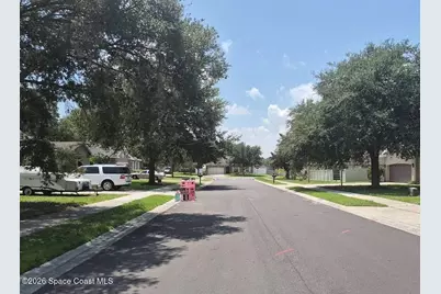 408 Country View Circle, Deland, FL 32720 - Photo 5