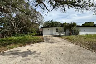 508 Palm Ave, Fort Pierce, FL 34982 - Photo 13