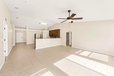 781 Dinner Street NE, Palm Bay, FL 32907 - Photo 15