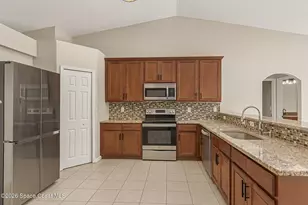 781 Dinner St NE, Palm Bay, FL 32907 - Photo 11