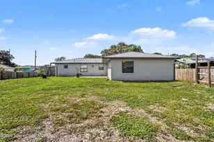 1303 Kayford St NW, Palm Bay, FL 32907 - Photo 21