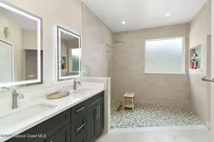 426 Oakleaf St SW, Palm Bay, FL 32908 - Photo 11
