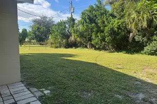 4396 Thistleberry Dr, Melbourne, FL 32935 - Photo 15