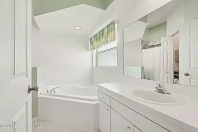 2428 Coral Ridge Circle, Melbourne, FL 32935 - Photo 15