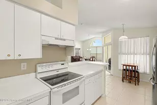 2428 Coral Ridge Cir, Melbourne, FL 32935 - Photo 9