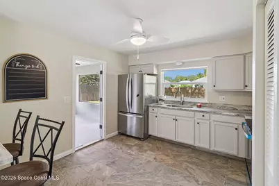 919 Quail Street SE, Palm Bay, FL 32909 - Photo 5