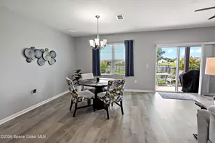 2709 Granville Mnr SW, Vero Beach, FL 32968 - Photo 9