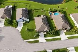 2709 Granville Mnr SW, Vero Beach, FL 32968 - Photo 31
