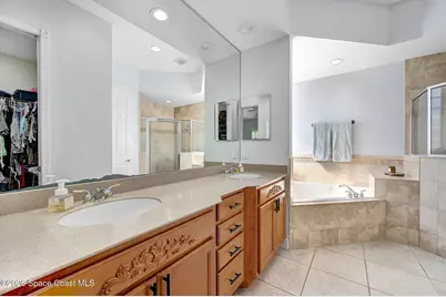 4268 Gardenwood Circle, Grant-Valkaria, FL 32949 - Photo 17