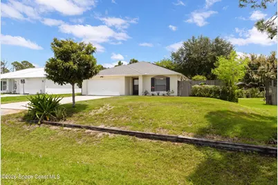 8216 100th Court, Vero Beach, FL 32967 - Photo 5