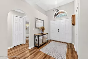 1716 Vista Lake Cir, Melbourne, FL 32904 - Photo 3