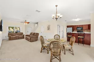 622 Cedar Side Cir NE, Palm Bay, FL 32905 - Photo 7