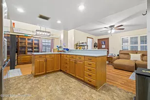 1811 S Park Ave, Melbourne, FL 32901 - Photo 9