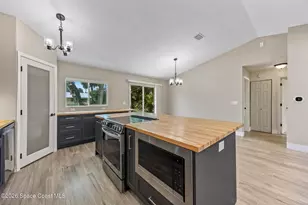 436 Trier Rd NW, Palm Bay, FL 32907 - Photo 5