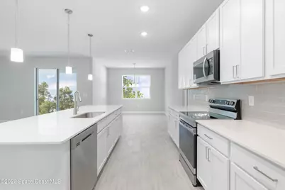 412 Vanguard Street SE, Palm Bay, FL 32909 - Photo 11