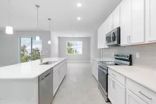 412 Vanguard St SE, Palm Bay, FL 32909 - Photo 11
