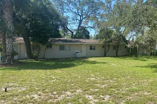 1558 Guava Ave, Melbourne, FL 32935 - Photo 3