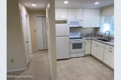 1558 Guava Avenue #B, Melbourne, FL 32935 - Photo 11