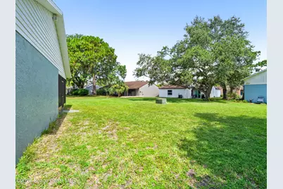1644 Parakeet Court, Melbourne, FL 32935 - Photo 31