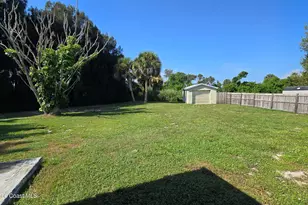 940 Bacon Cir NE, Palm Bay, FL 32905 - Photo 29
