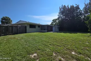 940 Bacon Cir NE, Palm Bay, FL 32905 - Photo 17