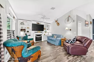 199 Greenbrier Ave NW, Palm Bay, FL 32907 - Photo 19