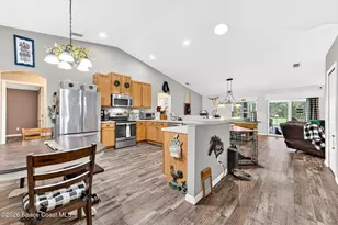 199 Greenbrier Ave NW, Palm Bay, FL 32907 - Photo 5