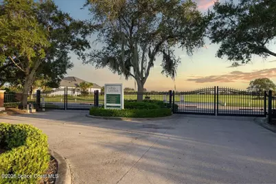 1023 W Polo Grounds Drive, Vero Beach, FL 32966 - Photo 5