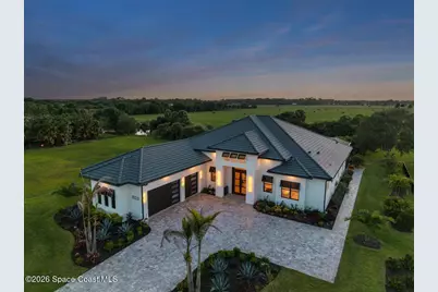1023 W Polo Grounds Drive, Vero Beach, FL 32966 - Photo 1