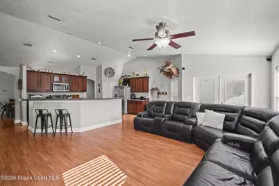 5735 Palm Street, Mims, FL 32754 - Photo 9