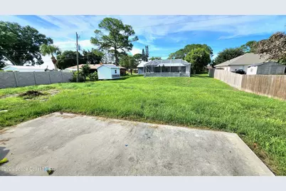 1051 Pope Street NW, Palm Bay, FL 32907 - Photo 31