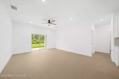 1061 Towhlen Street SE, Palm Bay, FL 32909 - Photo 17