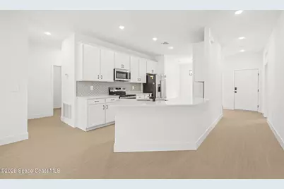 1061 Towhlen Street SE, Palm Bay, FL 32909 - Photo 5
