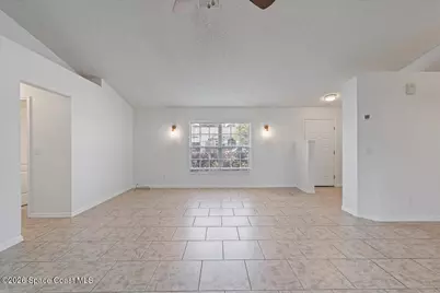 816 Hunters Creek Drive, West Melbourne, FL 32904 - Photo 9