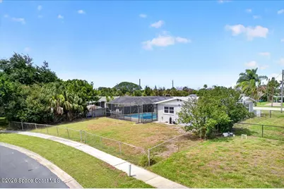 545 S Courtenay Parkway, Merritt Island, FL 32952 - Photo 29
