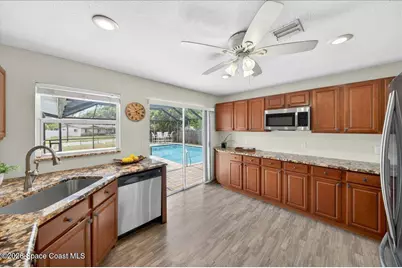 545 S Courtenay Parkway, Merritt Island, FL 32952 - Photo 13