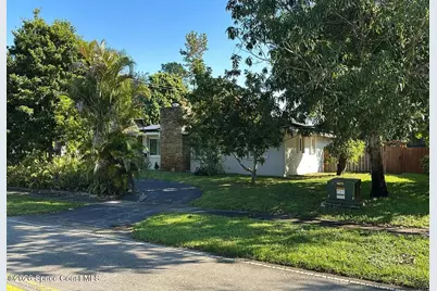 824 Holly Lane, Plantation, FL 33317 - Photo 3