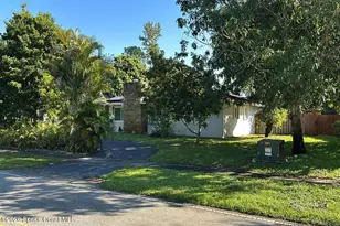 824 Holly Ln, Plantation, FL 33317 - Photo 3